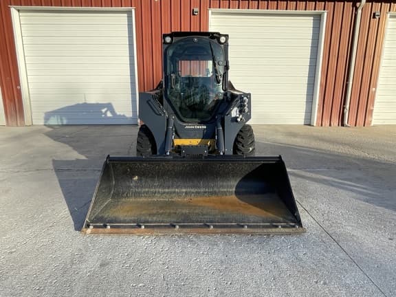 Image of John Deere 324G equipment image 2