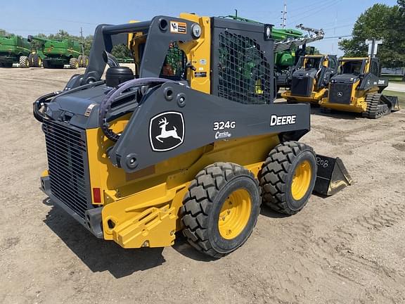 Image of John Deere 324G equipment image 3