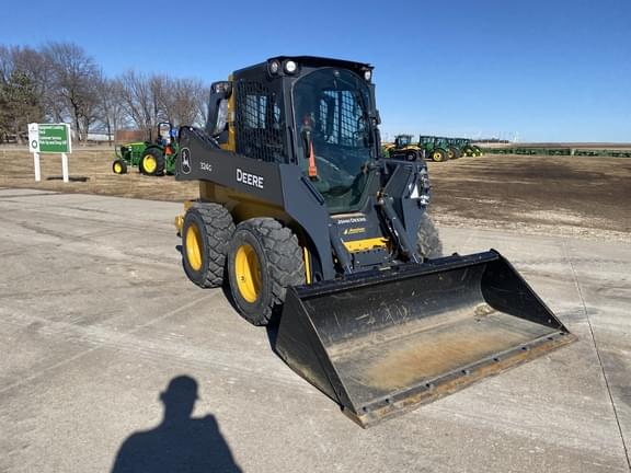 Image of John Deere 324G equipment image 1