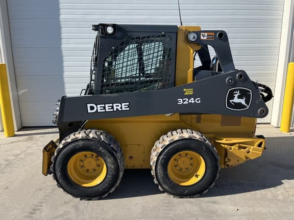 Image of John Deere 324G equipment image 1