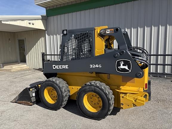 Image of John Deere 324G equipment image 1