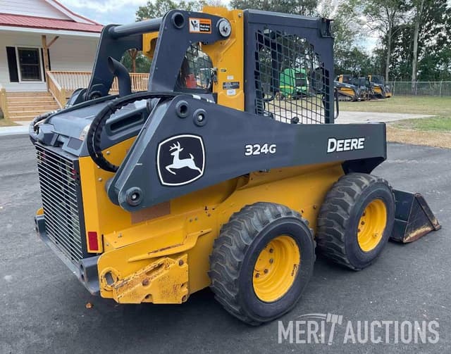 Image of John Deere 324G equipment image 4