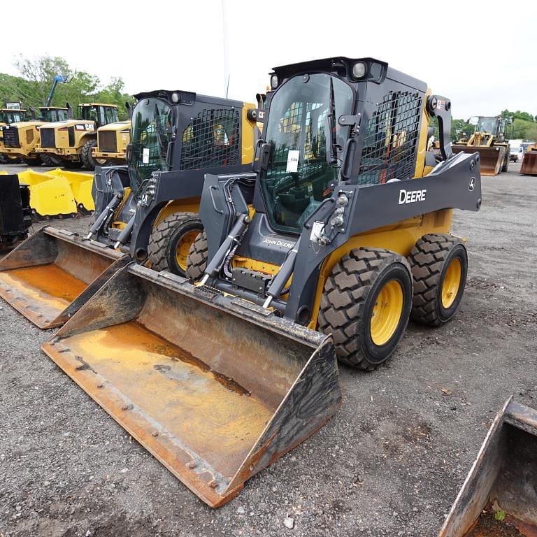 Image of John Deere 324G Primary image
