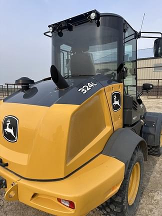 Image of John Deere 324L equipment image 3