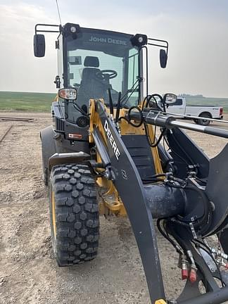 Image of John Deere 324L equipment image 1