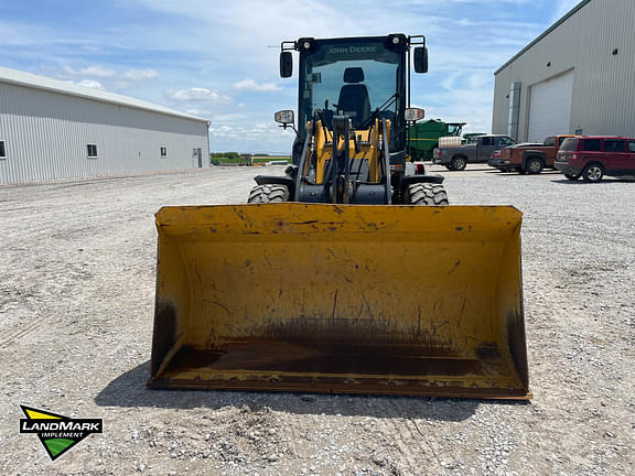 Image of John Deere 324L equipment image 1