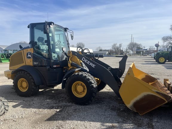 2023 John Deere 324L Equipment Image0