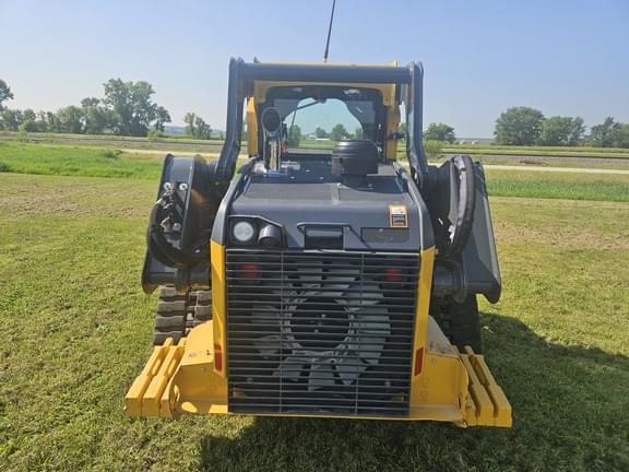 Image of John Deere 325G equipment image 3