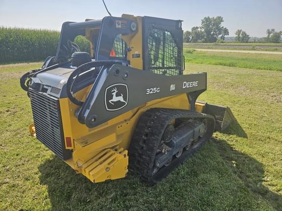 Image of John Deere 325G equipment image 4