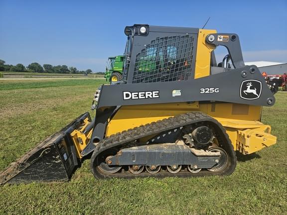 Image of John Deere 325G equipment image 1