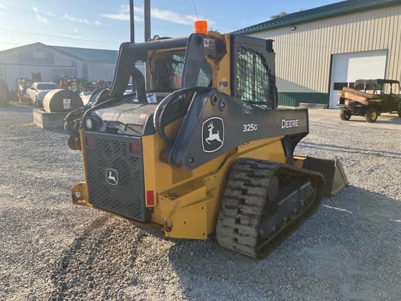 Image of John Deere 325G equipment image 4
