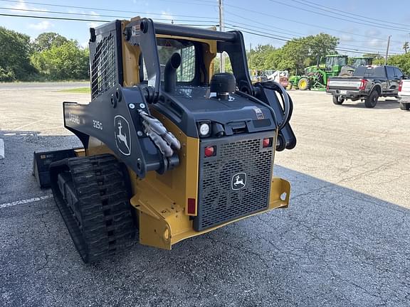 Image of John Deere 325G equipment image 3
