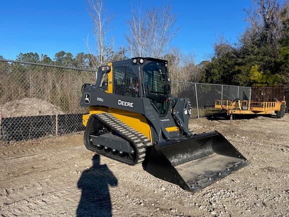 Image of John Deere 325G equipment image 2