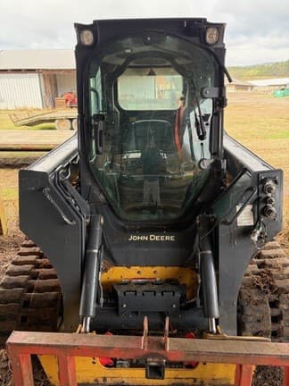 Image of John Deere 325G equipment image 4