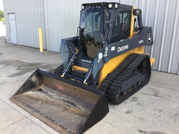 Image of John Deere 325G equipment image 3