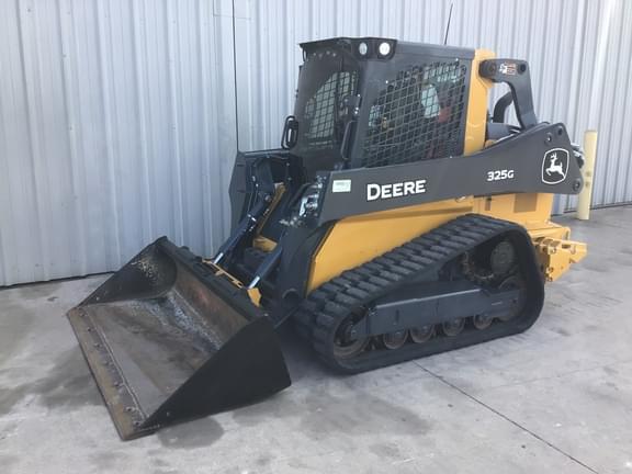 Image of John Deere 325G equipment image 2