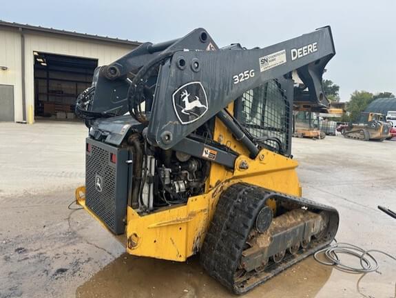 Image of John Deere 325G equipment image 3