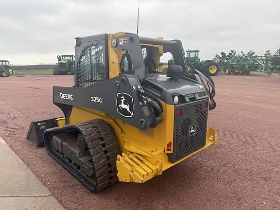 Image of John Deere 325G equipment image 2