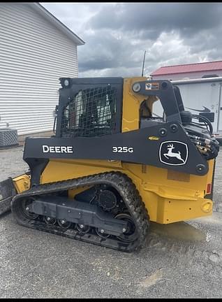 Image of John Deere 325G equipment image 1