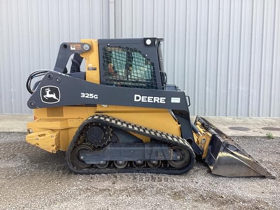 Image of John Deere 325G equipment image 4