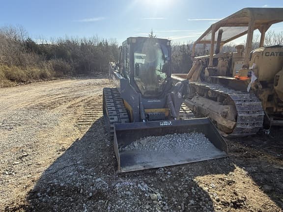 Image of John Deere 325G equipment image 3