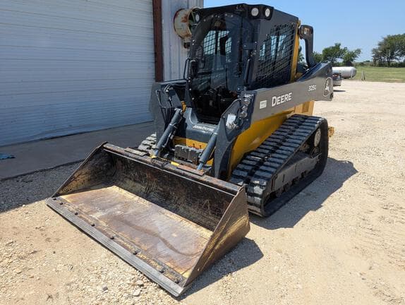 Image of John Deere 325G equipment image 2