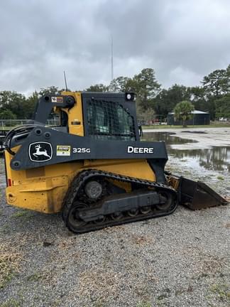 Image of John Deere 325G equipment image 3