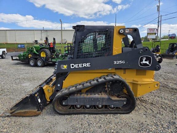 Image of John Deere 325G equipment image 1