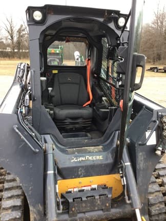 Image of John Deere 325G equipment image 2