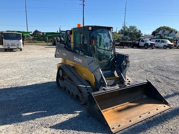 Image of John Deere 325G equipment image 1