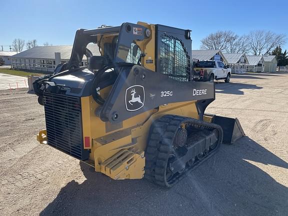 Image of John Deere 325G equipment image 2