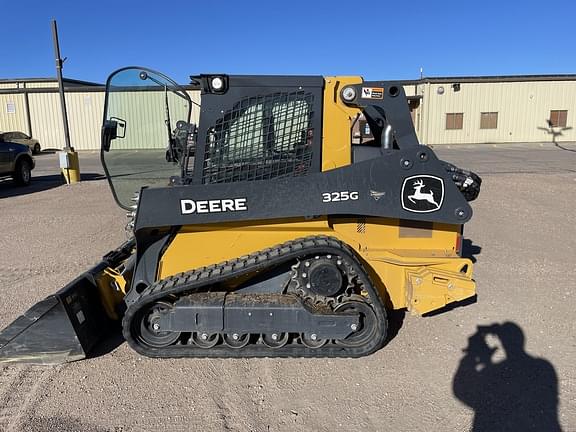 Image of John Deere 325G Primary image