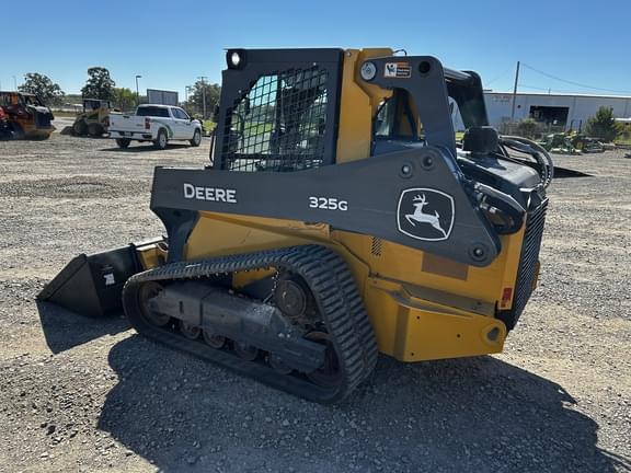 Image of John Deere 325G equipment image 3