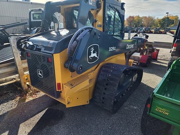 Image of John Deere 325G equipment image 3