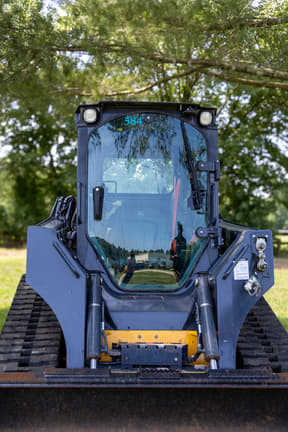 Image of John Deere 325G equipment image 2