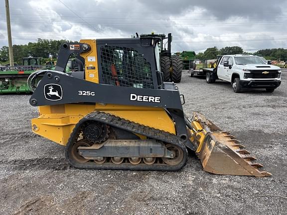 Image of John Deere 325G equipment image 2