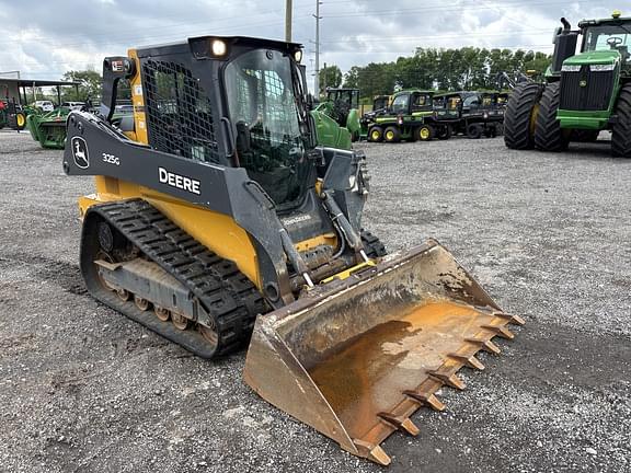 Image of John Deere 325G Primary image