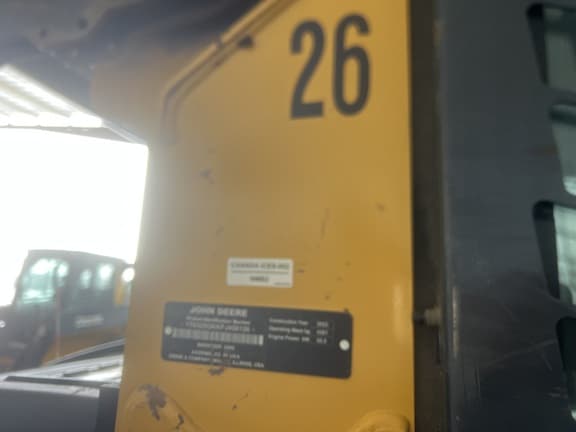 Image of John Deere 325G equipment image 3