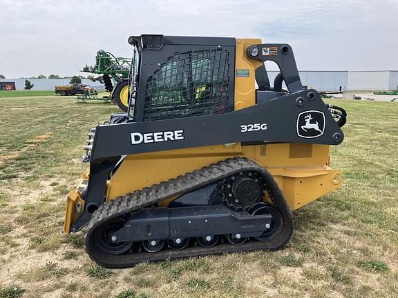 Image of John Deere 325G Primary image