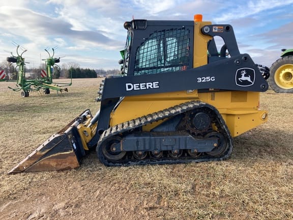 Main image John Deere 325G