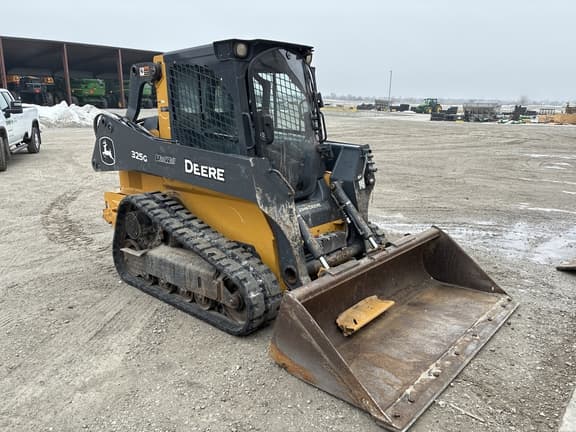 Image of John Deere 325G equipment image 1
