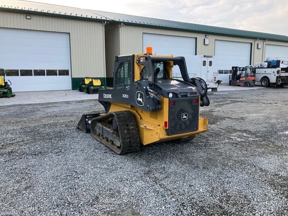 Image of John Deere 325G equipment image 2