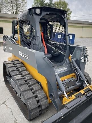 Main image John Deere 325G