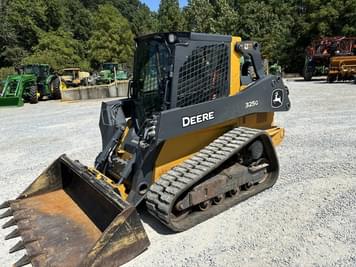 Main image John Deere 325G