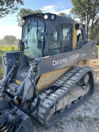 Image of John Deere 325G equipment image 1