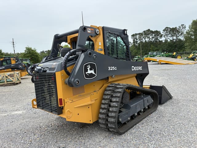 Image of John Deere 325G equipment image 4
