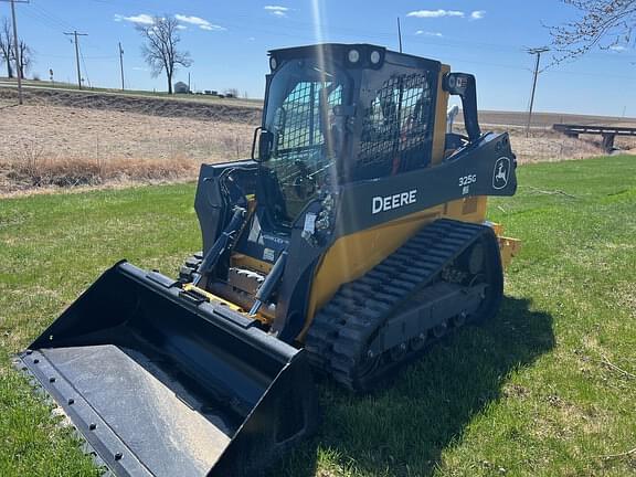 Image of John Deere 325G Primary image