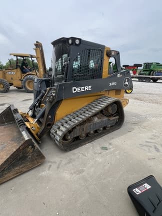 Main image John Deere 325G