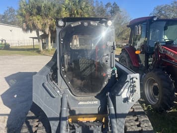 Main image John Deere 325G