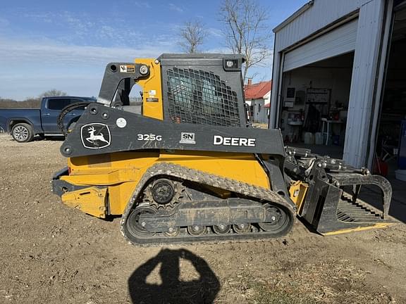 Image of John Deere 325G equipment image 1